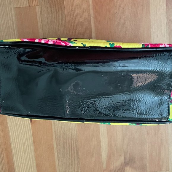 Betsey Johnson Large Floral Cosmetic Bag - Picture 5 of 8